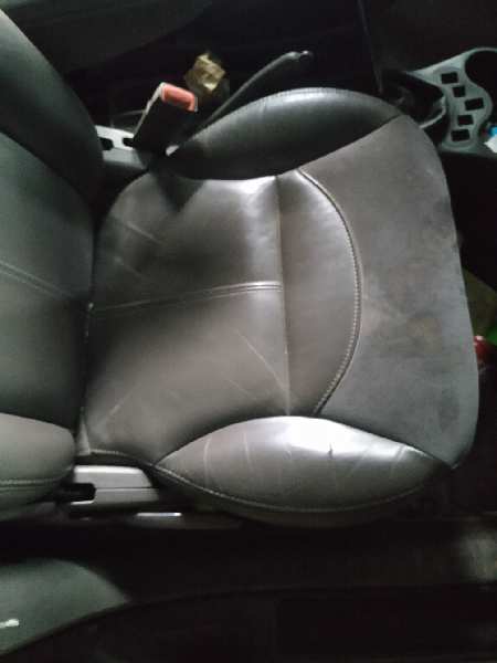 ASIENTO DELANTERO DERECHO