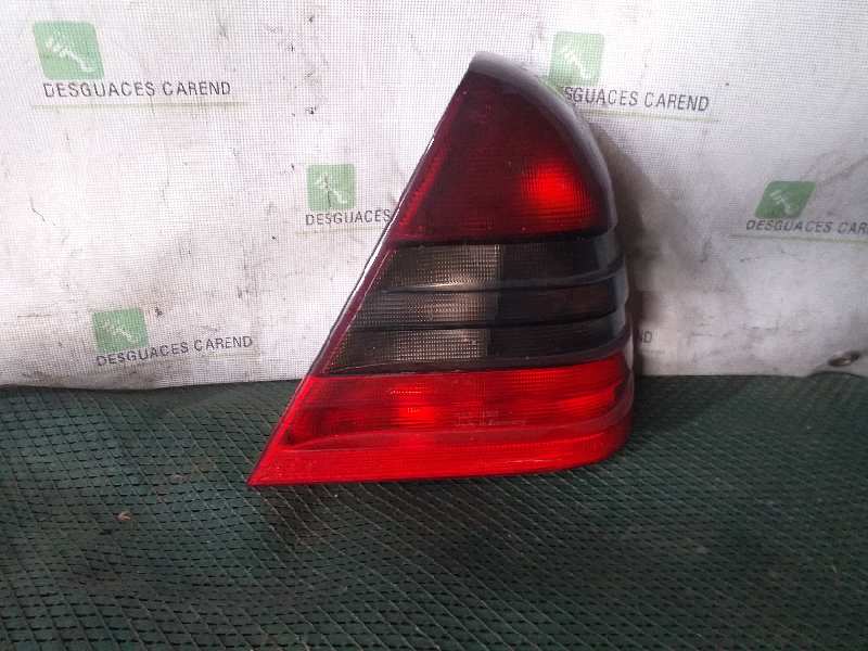 PILOTO TRASERO DERECHO