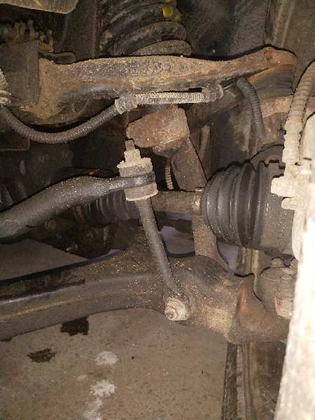 BRAZO SUSPENSION INFERIOR DELANTERO IZQUIERDO