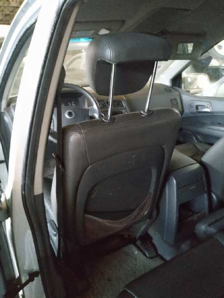 ASIENTO DELANTERO IZQUIERDO