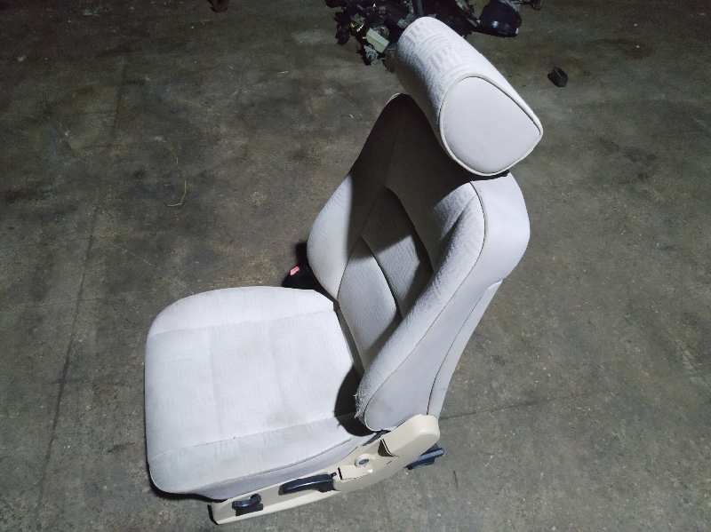 ASIENTO DELANTERO IZQUIERDO