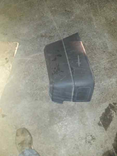 PUNTERA PARAGOLPES TRASERA IZQUIERDA