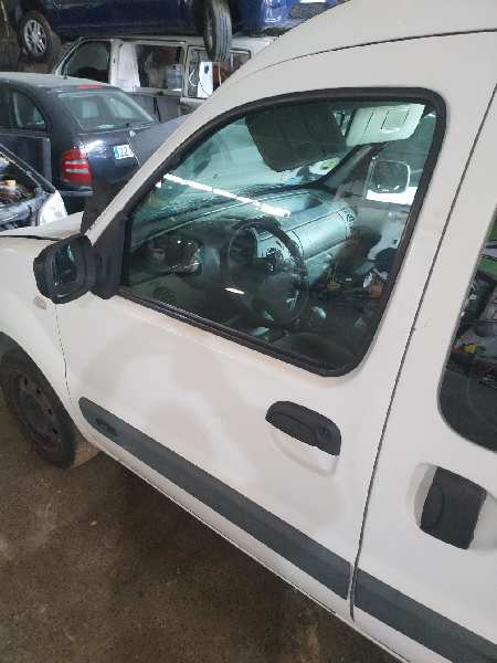 PUERTA DELANTERA IZQUIERDA