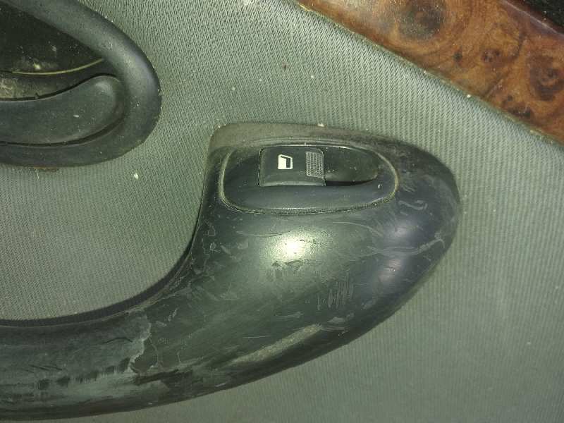 MANDO ELEVALUNAS TRASERO IZQUIERDO