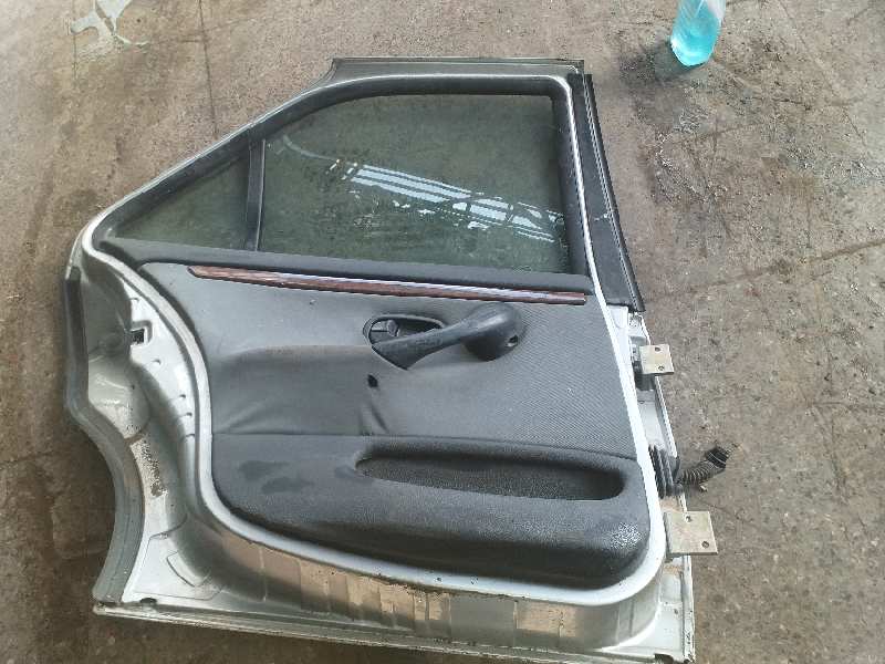 ELEVALUNAS TRASERO IZQUIERDO