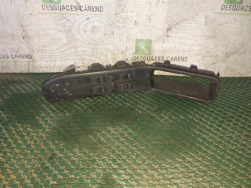 MANDO ELEVALUNAS DELANTERO IZQUIERDO 