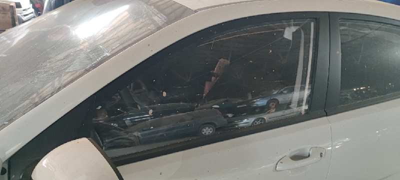 LUNA DELANTERA IZQUIERDA