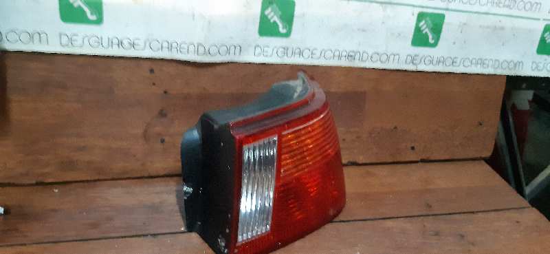 PILOTO TRASERO DERECHO