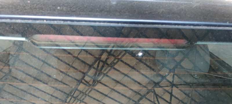 LUZ CENTRAL DE FRENO