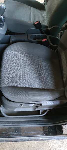 ASIENTO DELANTERO IZQUIERDO