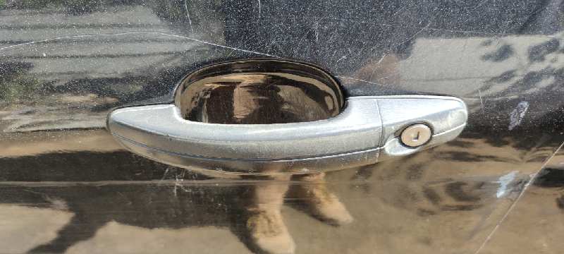 MANETA EXTERIOR DELANTERA IZQUIERDA