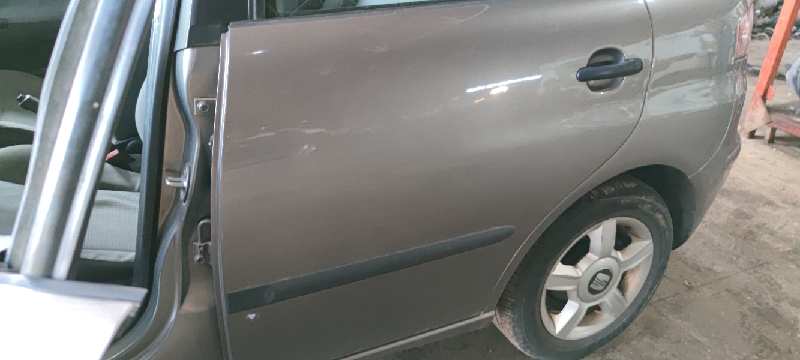 PUERTA TRASERA IZQUIERDA