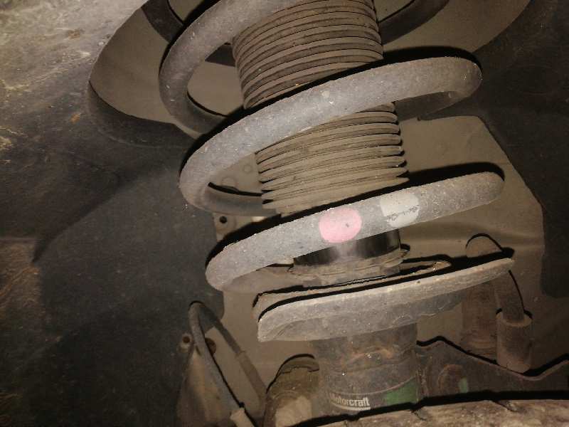 AMORTIGUADOR DELANTERO IZQUIERDO