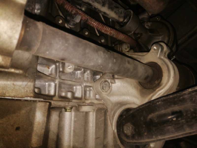 TRANSMISION DELANTERA DERECHA