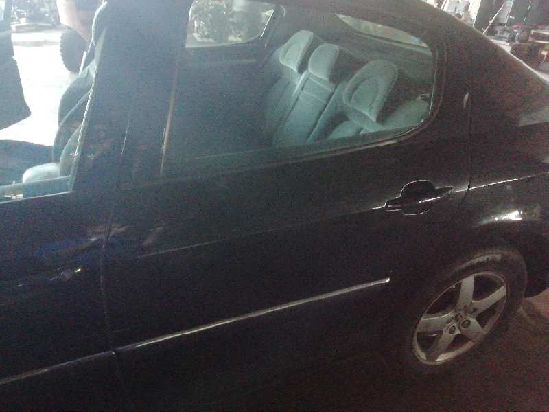 PUERTA TRASERA IZQUIERDA