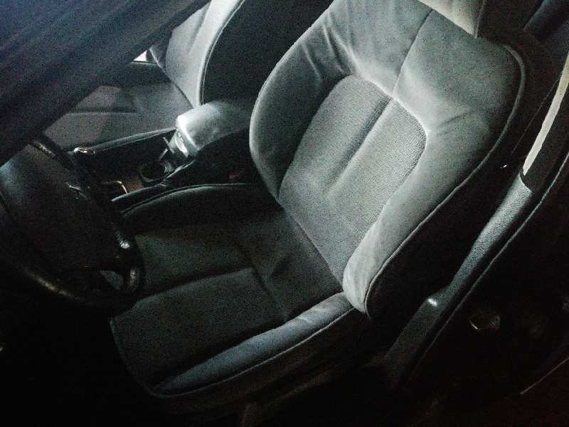 ASIENTO DELANTERO IZQUIERDO