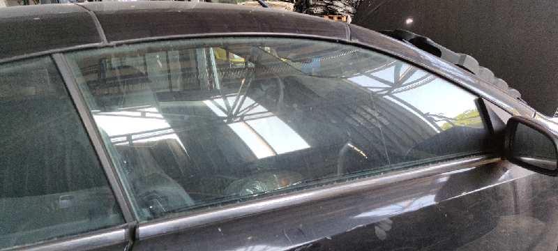 LUNA DELANTERA DERECHA