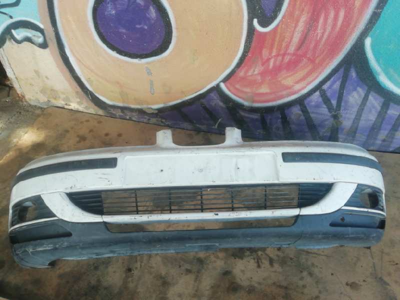 PARAGOLPES DELANTERO