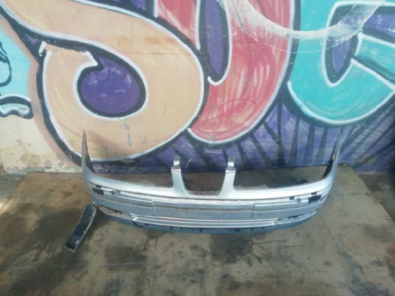 PARAGOLPES DELANTERO