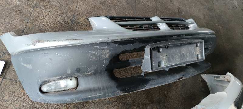 PARAGOLPES DELANTERO