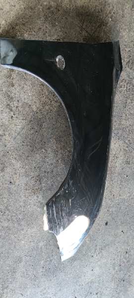 ALETA DELANTERA DERECHA