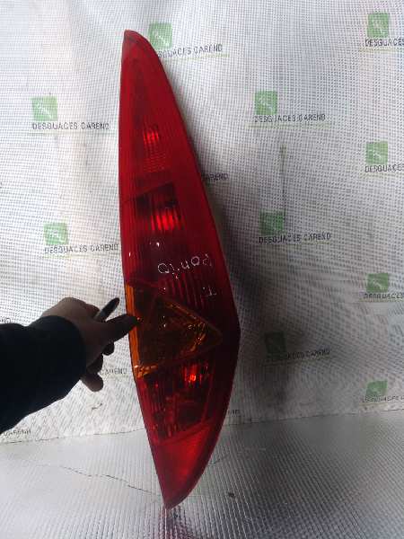 PILOTO TRASERO DERECHO