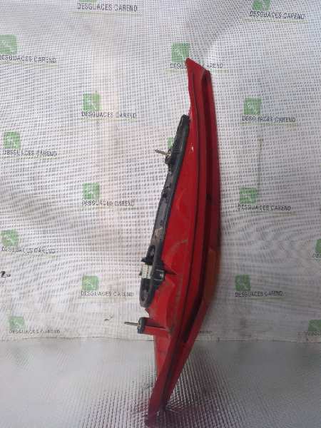PILOTO TRASERO DERECHO