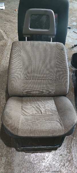 ASIENTO DELANTERO DERECHO