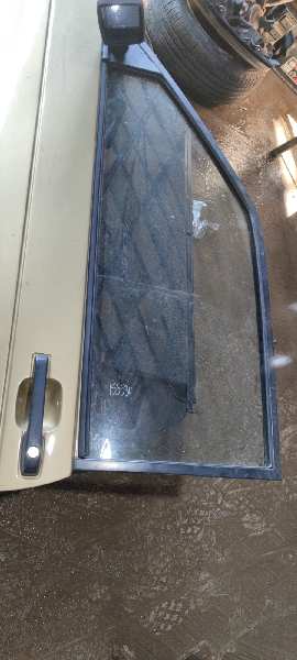 LUNA DELANTERA IZQUIERDA