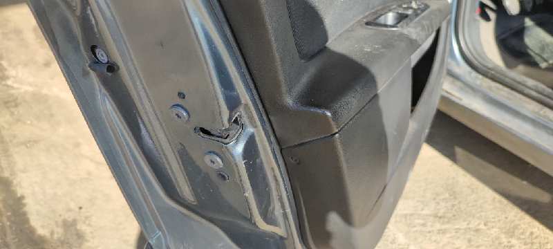 CERRADURA PUERTA DELANTERA IZQUIERDA 