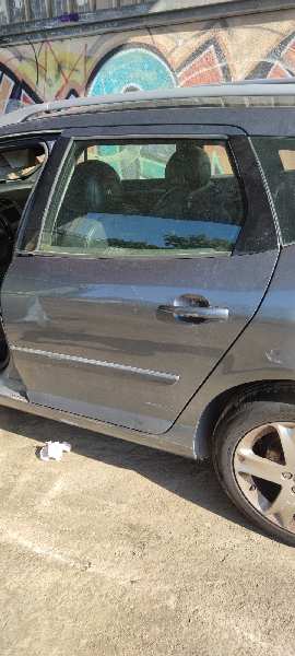 PUERTA TRASERA IZQUIERDA