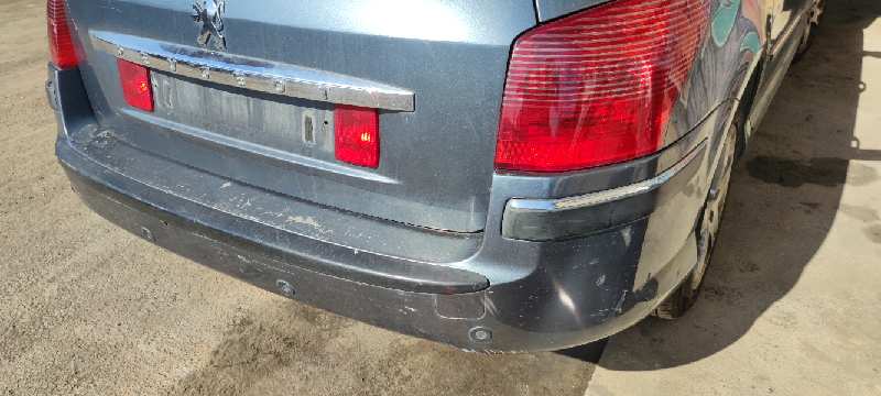 PARAGOLPES TRASERO PEUGEOT 407 SW