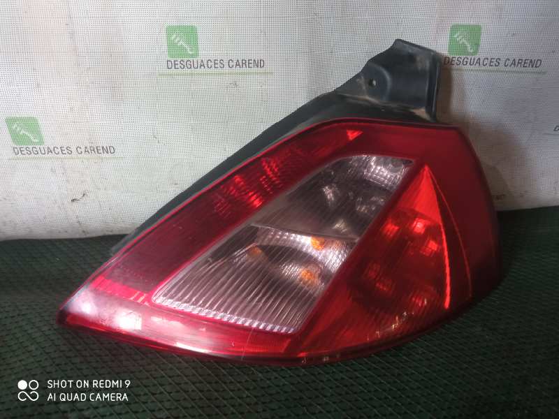 PILOTO TRASERO DERECHO