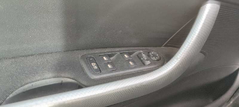 MANDO ELEVALUNAS DELANTERO IZQUIERDO 