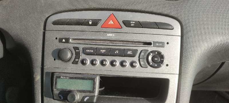SISTEMA AUDIO / RADIO CD