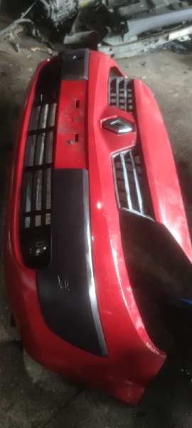 PARAGOLPES DELANTERO