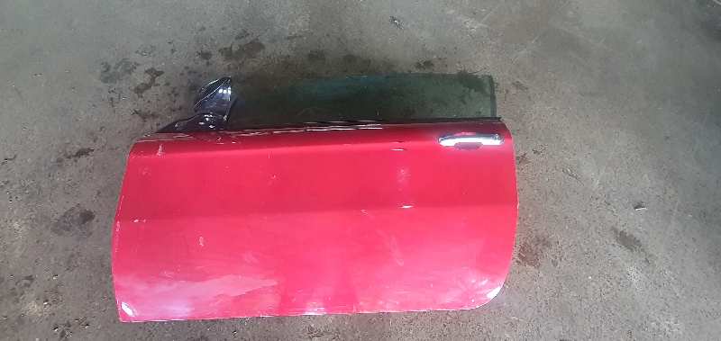 PUERTA DELANTERA IZQUIERDA