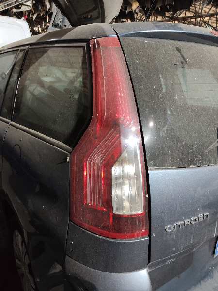 PILOTO TRASERO IZQUIERDO