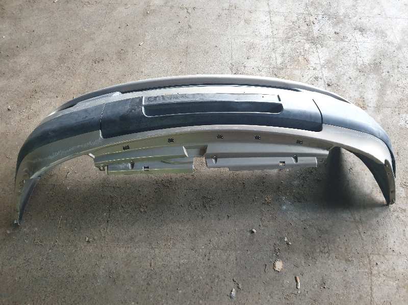 PARAGOLPES DELANTERO