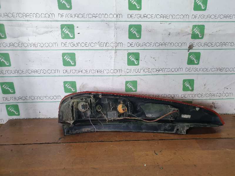 PILOTO TRASERO DERECHO