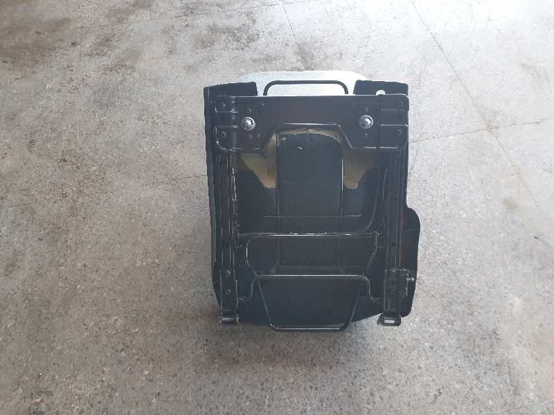 ASIENTOS TRASERO DERECHO