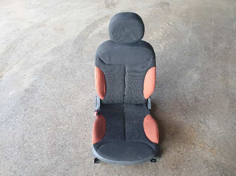 ASIENTOS TRASERO IZQUIERDO