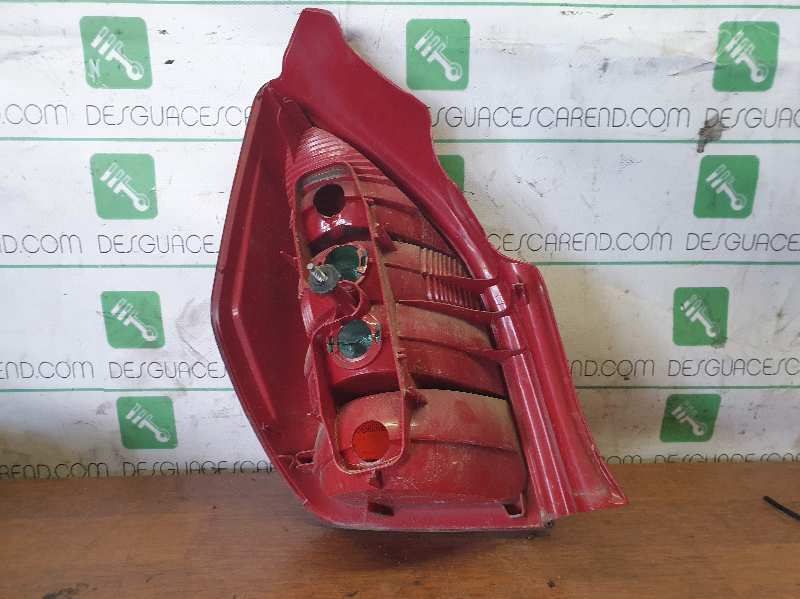 PILOTO TRASERO DERECHO