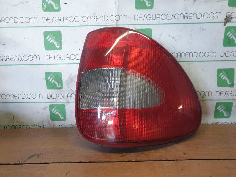 PILOTO TRASERO IZQUIERDO