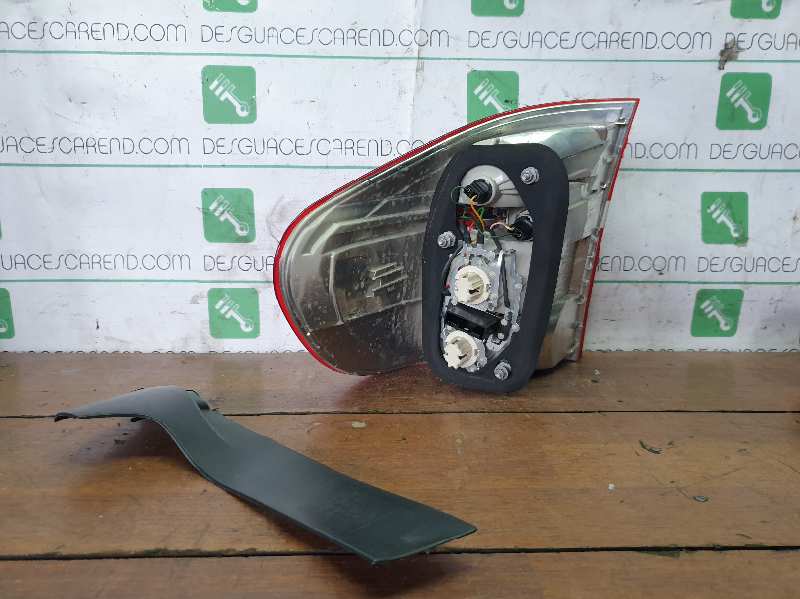 PILOTO TRASERO DERECHO