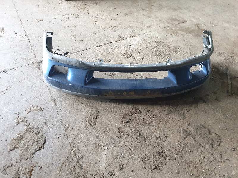 PARAGOLPES DELANTERO