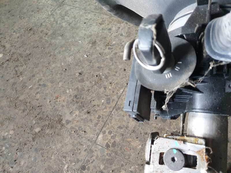 CONMUTADOR DE ARRANQUE