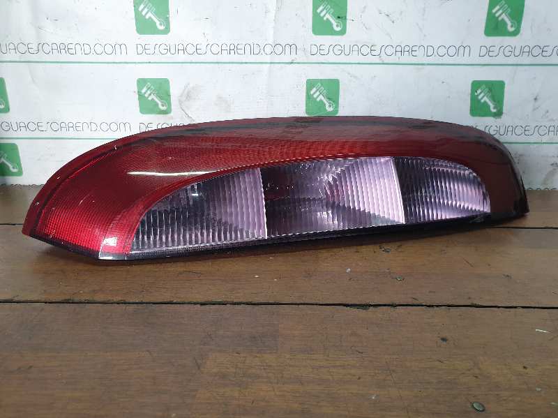 PILOTO TRASERO DERECHO