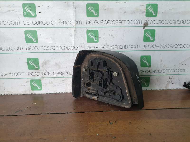 PILOTO TRASERO DERECHO