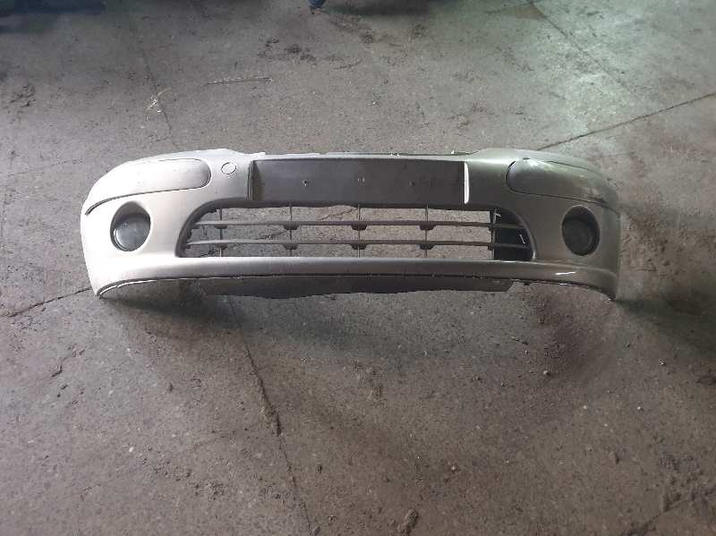 PARAGOLPES DELANTERO